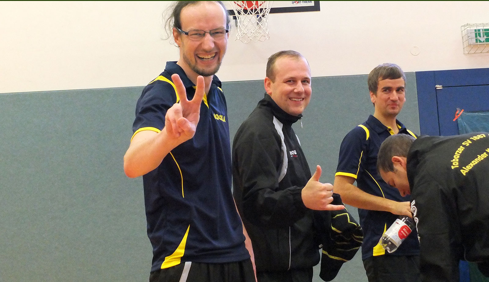 Punkte sammeln, indem der Gegner durch geschicktesRückspiel zu Fehlern veranlasst wirdTischtennis